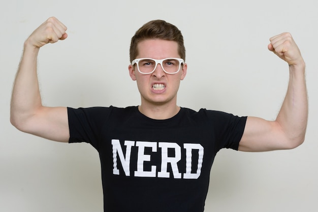 30 nm jaka to siła w praktycznych zastosowaniach?