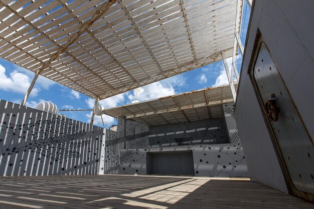 Jak ocieplić garaż z płyt betonowych, by poprawić komfort użytkowania?