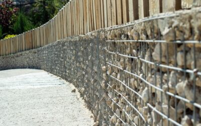 Jak zrobić ogrodzenie z bloczków betonowych, by było trwałe i estetyczne?