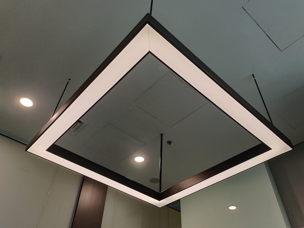 Jakie pręty na strop wybrać do swojego domu?