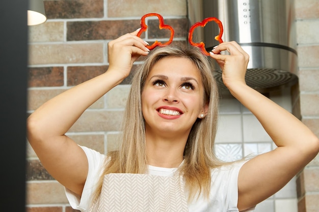 Jakim momentem dokręcić głowicę, by uniknąć problemów z silnikiem?