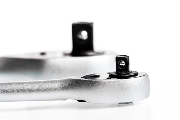 Klucz dynamometryczny co to jest i kiedy warto go użyć?