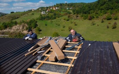 Ile bierze dekarz za metr dachu?