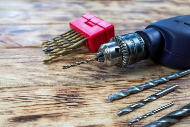 Jakie wiertła kupić do domowych prac?