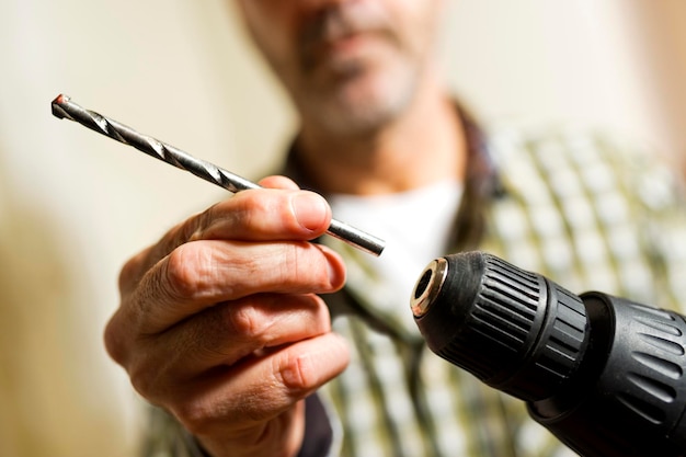 Wiertło do metalu jakie wybrać do domowego warsztatu?