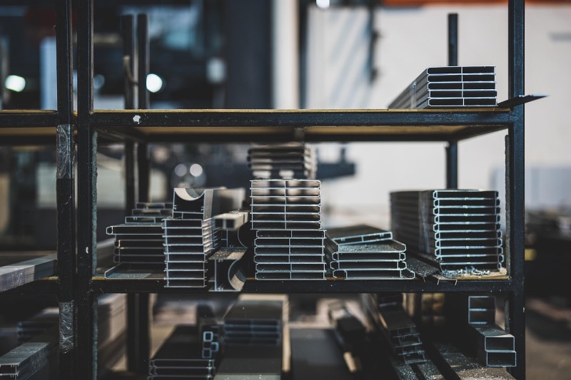 Co oznaczają certyfikaty przy produktach ze stali nierdzewnej?