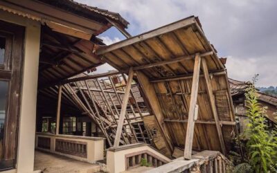 Jak zbudować dach altany aby służył przez lata?