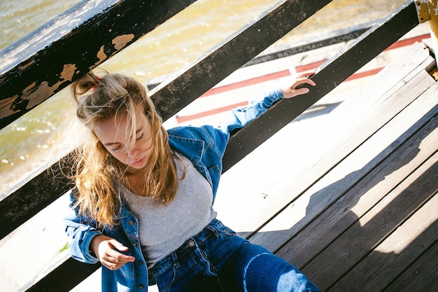 Jak zmierzyć nachylenie dachu bez specjalistycznego sprzętu?