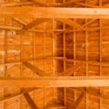 Jakie belki wybrać na strop drewniany nieużytkowy?