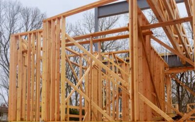Konstrukcja stalowa czy drewniana? Co warto wybrać do budowy domu