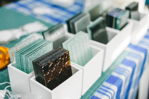 Od czego zależy ile kosztuje płyta obornicka?