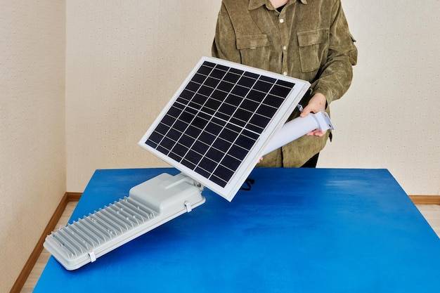 Czym docinać panele, aby uzyskać równe krawędzie?