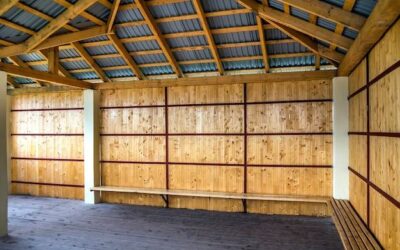 Hala murowana czy z płyty warstwowej co wybrać do swojej inwestycji?