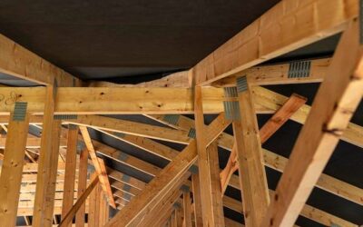Jakie belki wybrać na strop drewniany 10m?