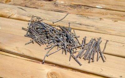 Łaty na dach gwoździe czy wkręty co wybrać?