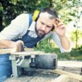Pilarka tarczowa czy ukośnica – co wybrać do pracy w warsztacie?