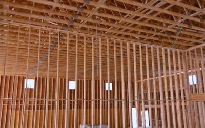 Jak wykonać strop drewniany na poddaszu?