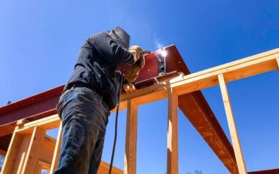 Jak wzmocnić pękniętą krokiew w domowym dachu?