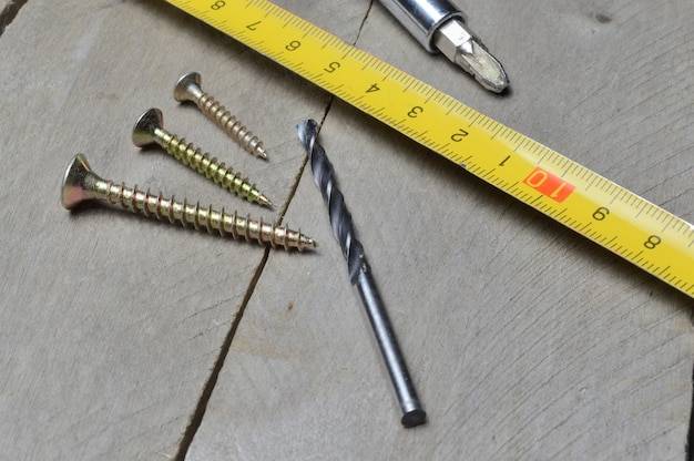 Jaka długość wkrętów do drewna sprawdzi się najlepiej?