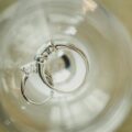 Czym czyścić biżuterię ze stali chirurgicznej na co dzień?