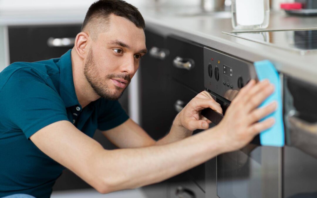 Jak usunąć rysy z lodówki inox bez ryzyka uszkodzeń?