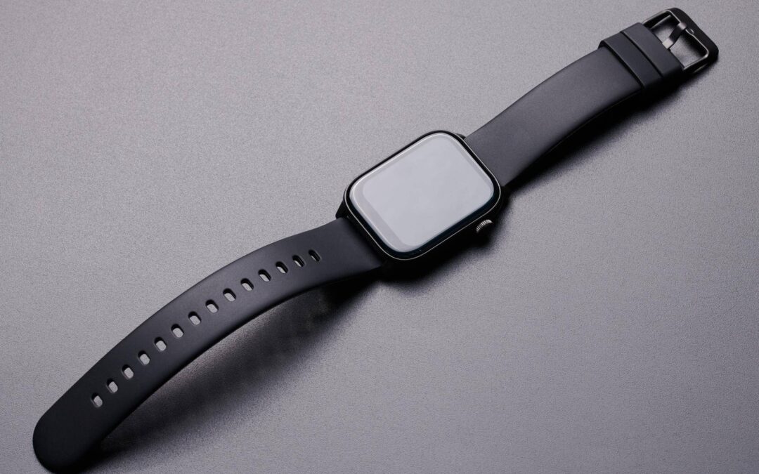 Apple Watch 7 stal nierdzewna czy aluminium lepszy na co dzień?