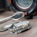 Zegarek tytanowy czy stalowy który wybrać na co dzień?